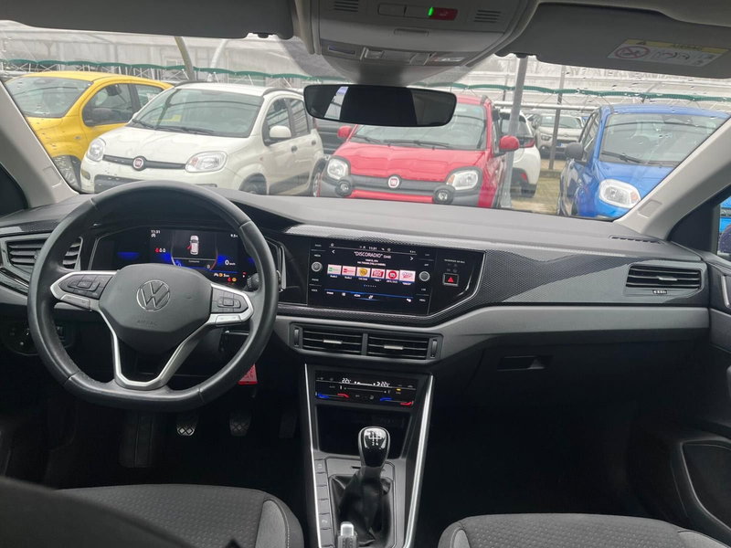 Volkswagen Polo usata a Milano (15)