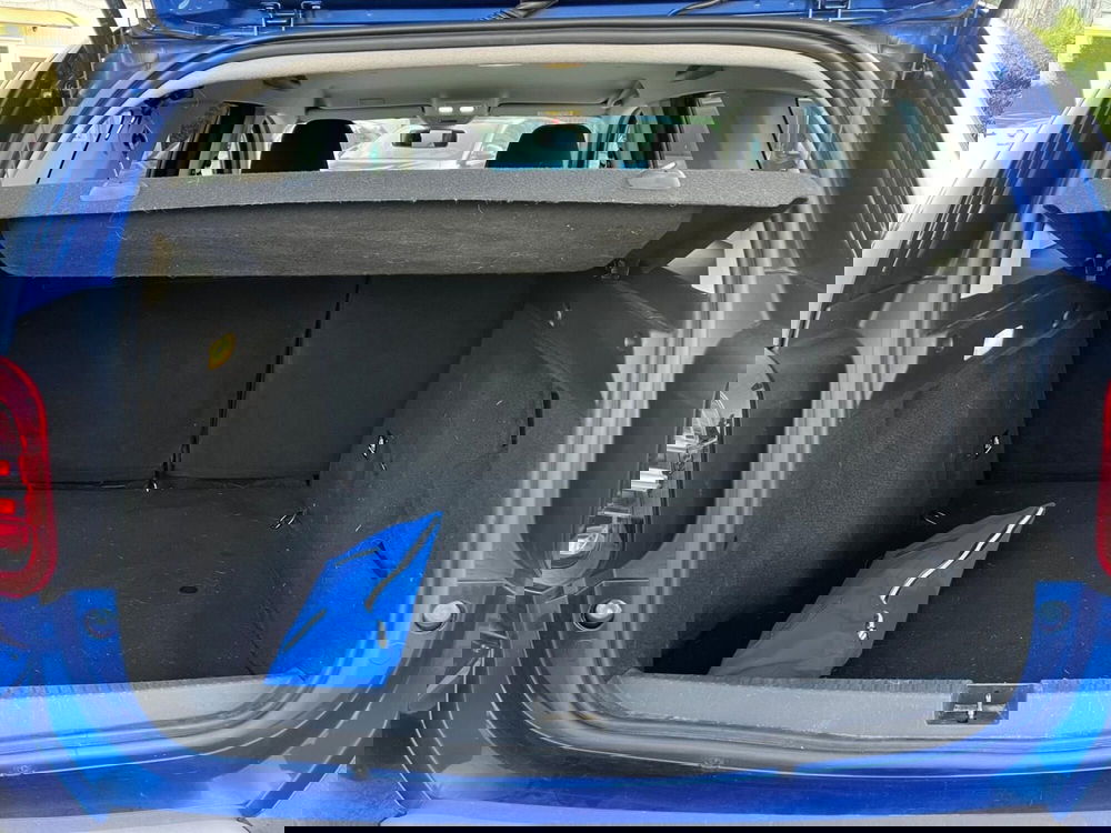 Dacia Duster usata a Milano (12)