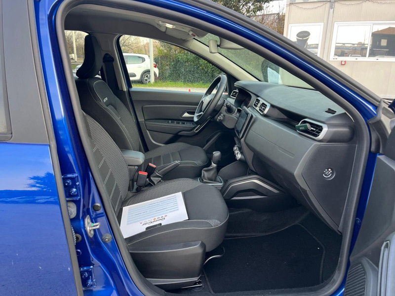 Dacia Duster usata a Milano (14)