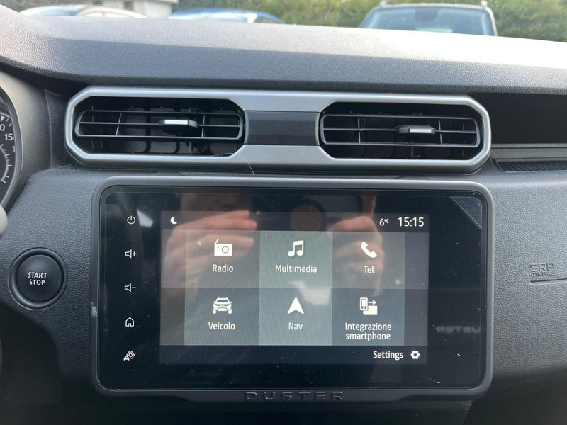 Dacia Duster usata a Milano (18)