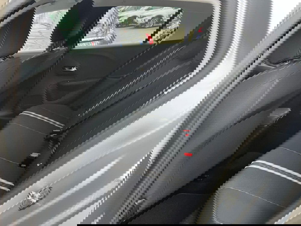 Opel Corsa usata a Milano (15)