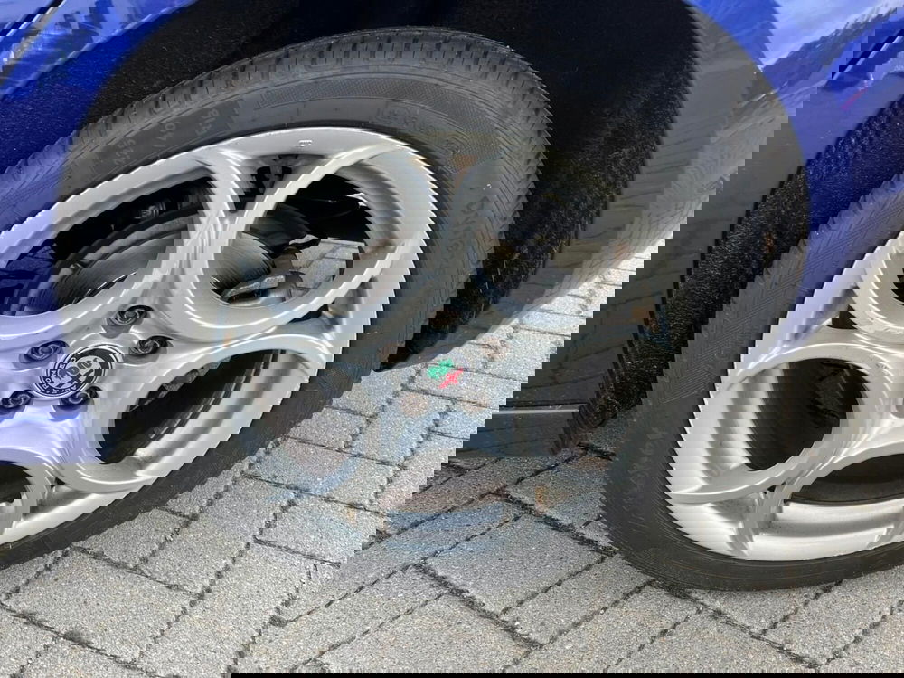 Alfa Romeo Giulietta usata a Milano (8)