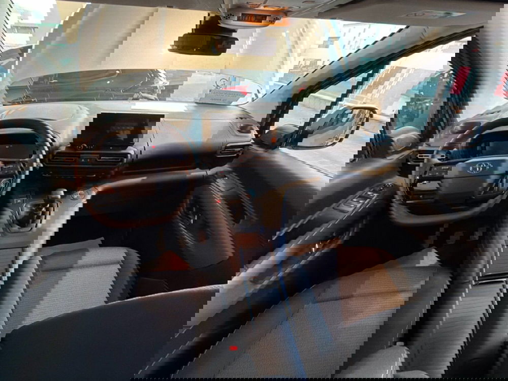 Toyota Proace City Verso nuova a Catania (10)