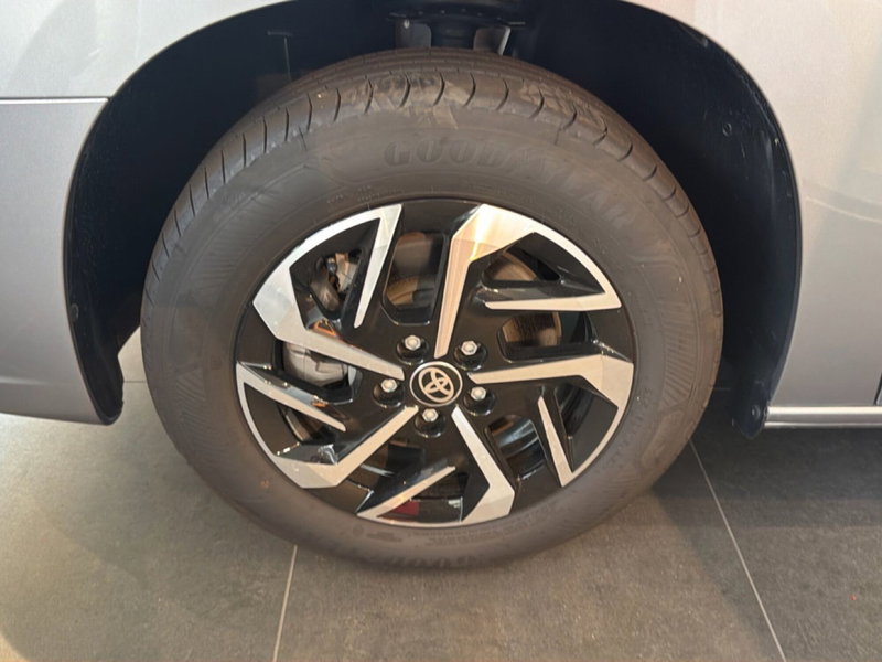 Toyota Proace City Verso nuova a Catania (5)