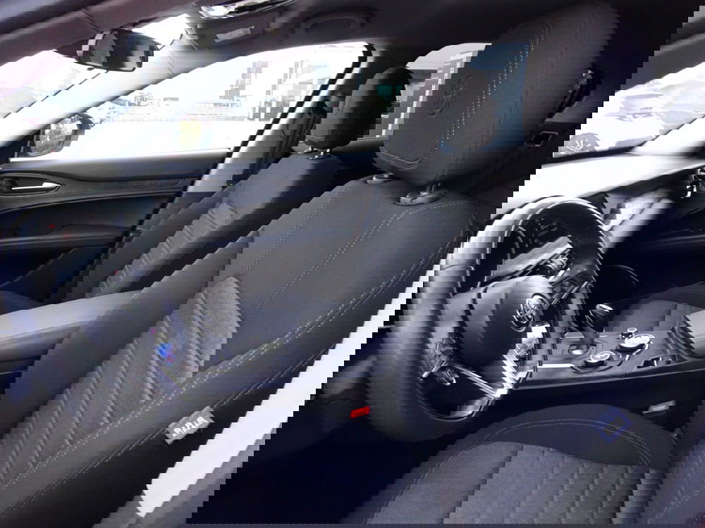 Alfa Romeo Stelvio usata a Treviso (10)