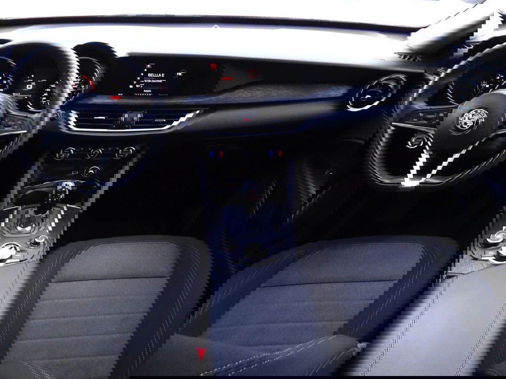 Alfa Romeo Stelvio usata a Treviso (13)