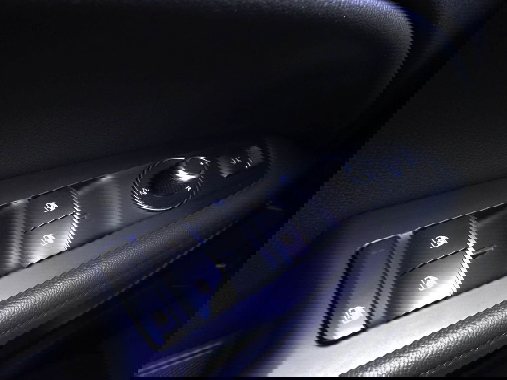 Alfa Romeo Stelvio usata a Treviso (15)