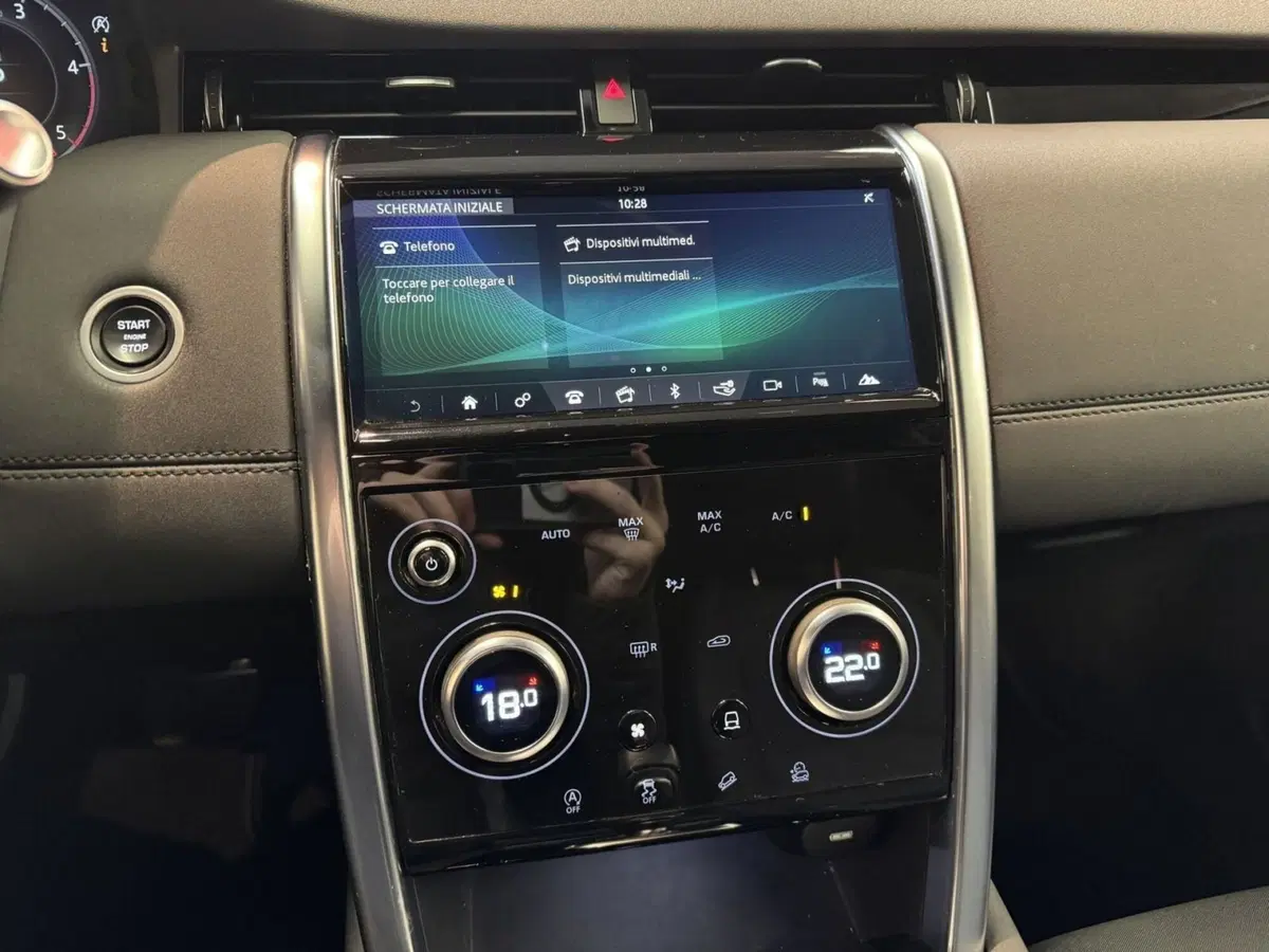 Land Rover Discovery Sport usata a Pistoia (10)