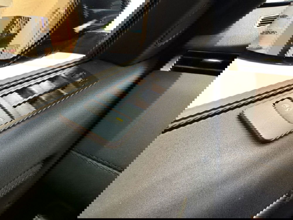 Land Rover Discovery Sport usata a Pistoia (12)