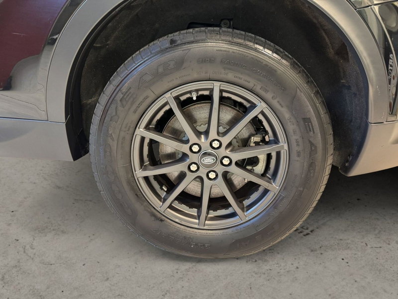 Land Rover Discovery Sport usata a Pistoia (8)