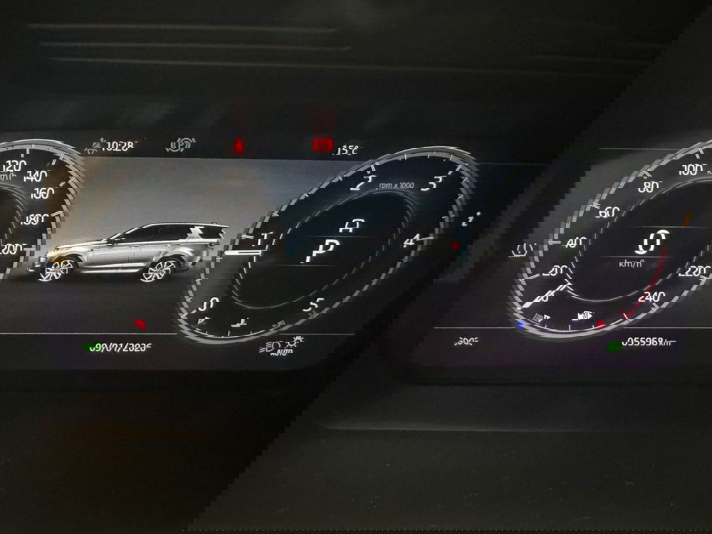 Land Rover Discovery Sport usata a Pistoia (9)