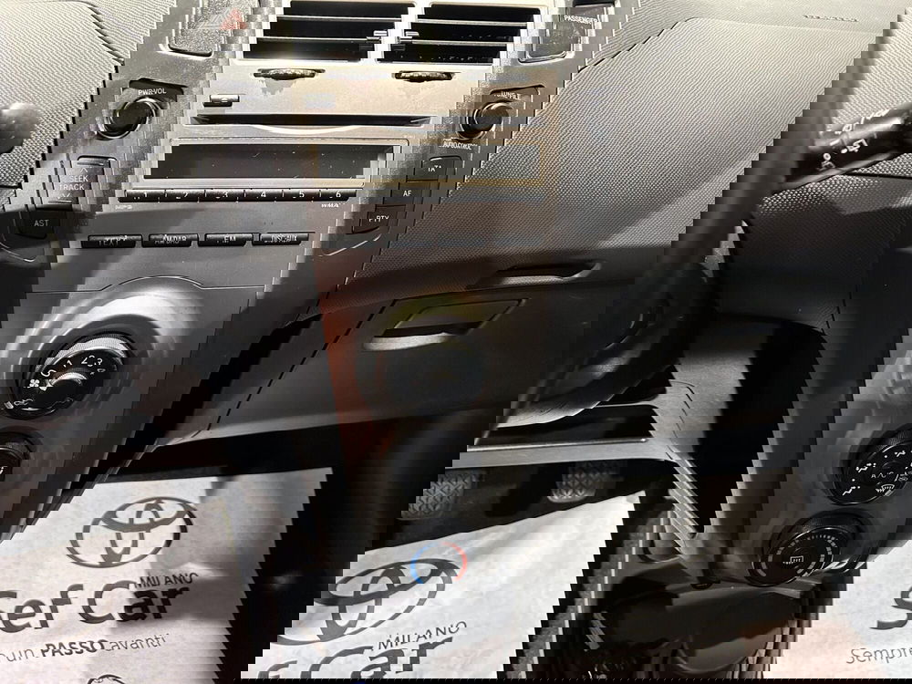 Toyota Yaris usata a Milano (14)