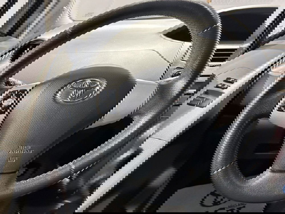 Toyota Yaris usata a Milano (8)