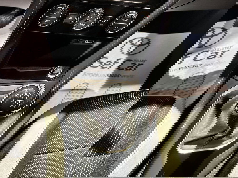 Volkswagen T-Roc usata a Milano (15)