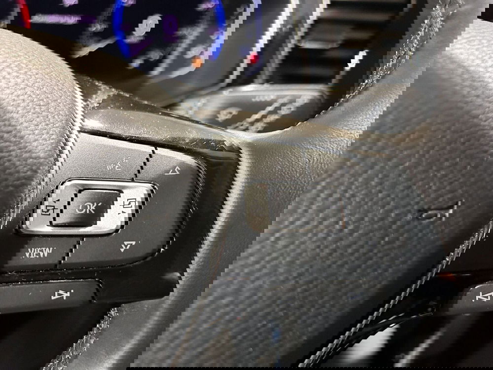 Volkswagen T-Roc usata a Milano (18)