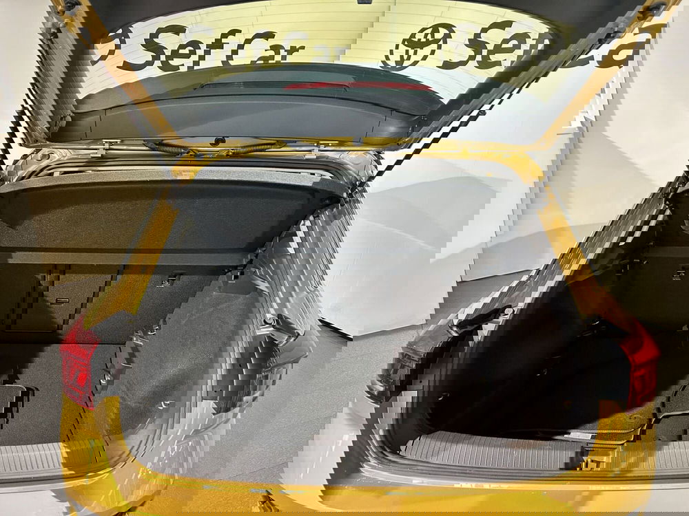 Volkswagen T-Roc usata a Milano (6)