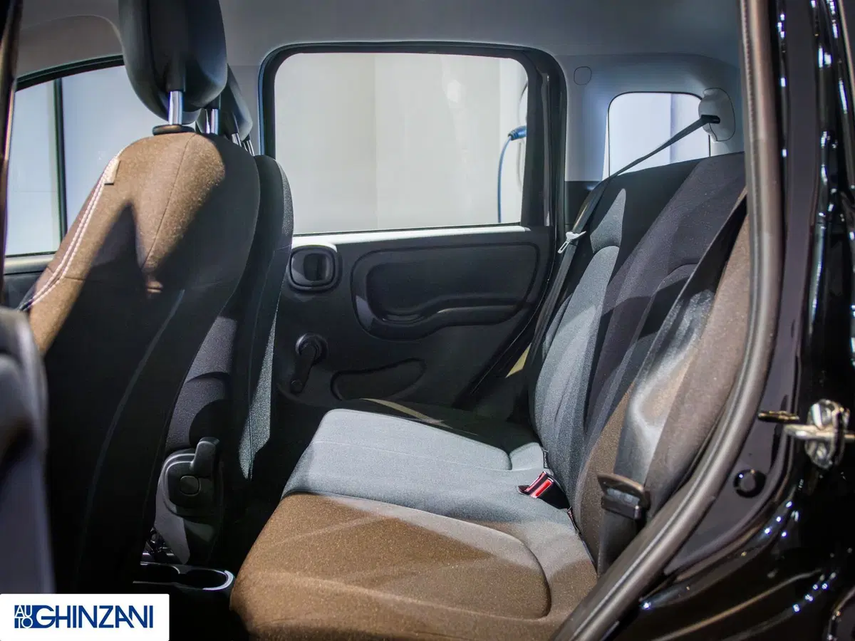 Fiat Panda nuova a Bergamo (11)