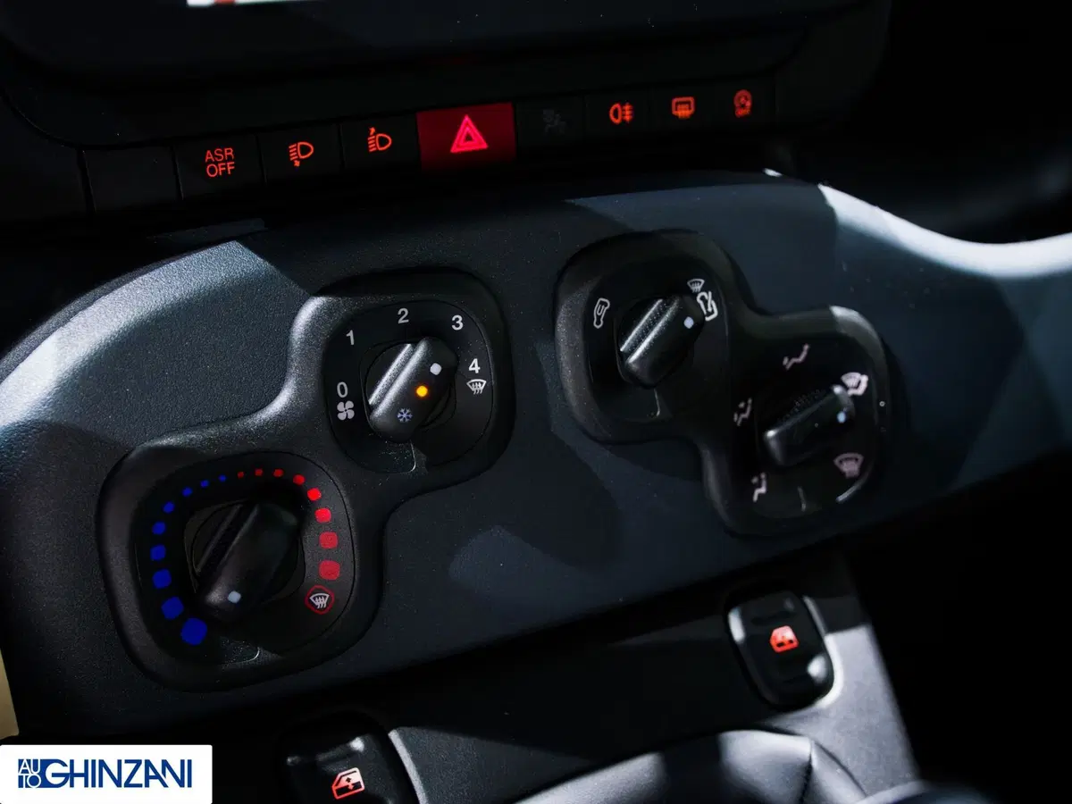 Fiat Panda nuova a Bergamo (15)