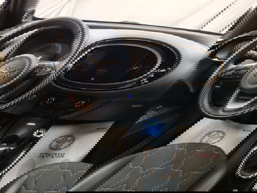 Toyota Aygo X usata a Roma (10)