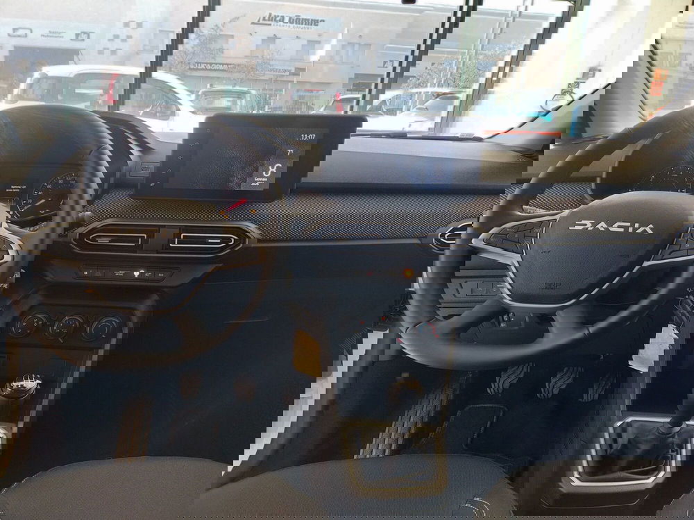 Dacia Sandero nuova a Reggio Emilia (15)