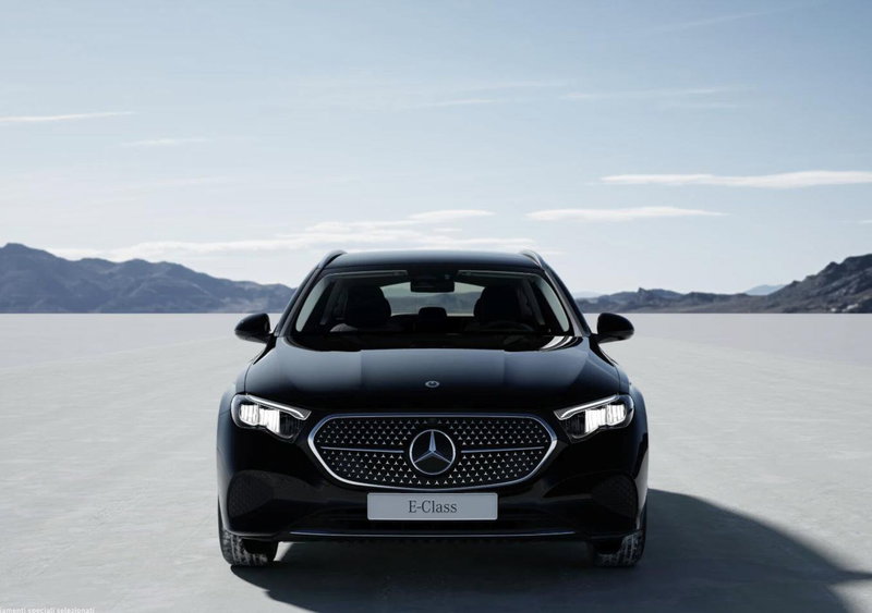 Mercedes-Benz Classe E Station Wagon nuova a Bergamo (6)