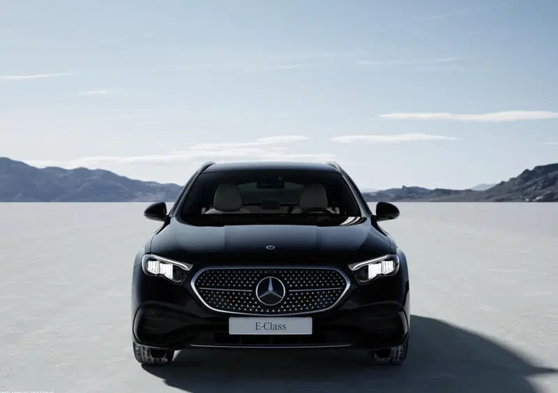 Mercedes-Benz Classe E Station Wagon nuova a Bergamo (3)