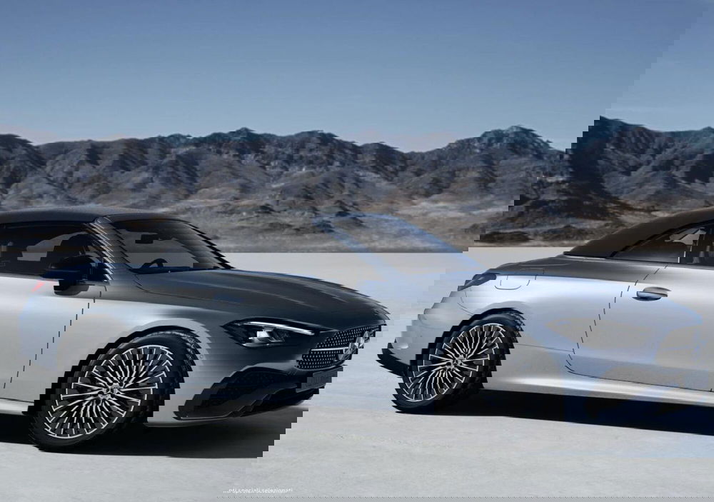 Mercedes-Benz CLE Cabrio nuova a Bergamo (6)