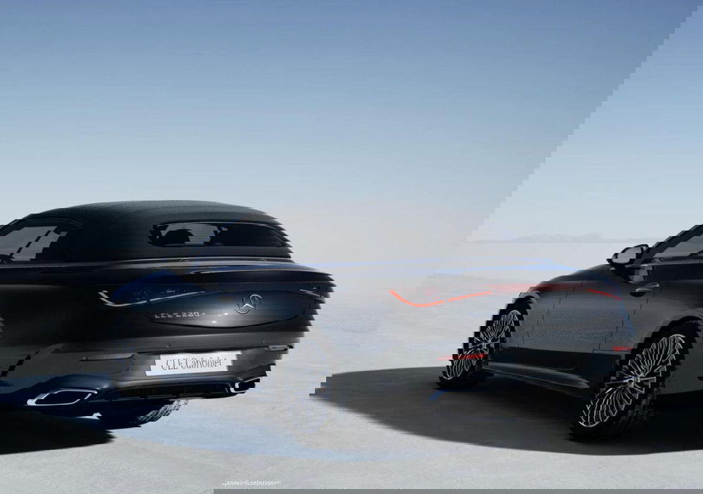 Mercedes-Benz CLE Cabrio nuova a Bergamo (2)