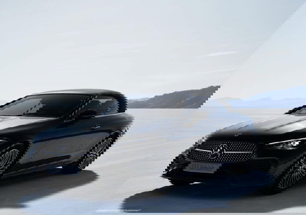 Mercedes-Benz CLE Cabrio nuova a Bergamo (6)