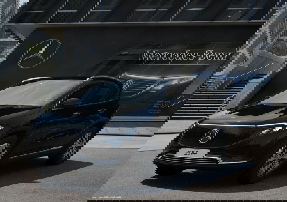 Mercedes-Benz EQA nuova a Bergamo (2)