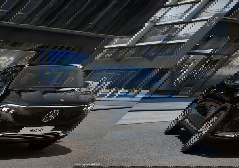 Mercedes-Benz EQA nuova a Bergamo (5)