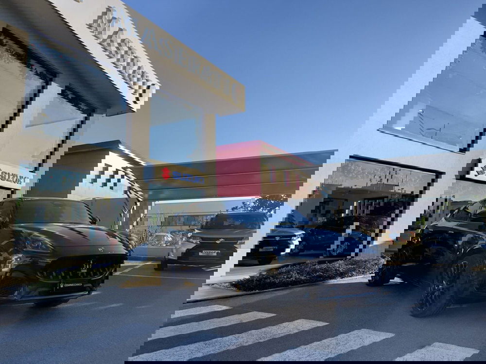 Maserati Grecale usata a Salerno (2)