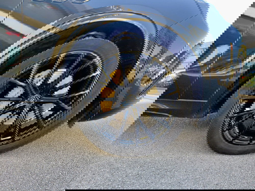 Maserati Grecale usata a Salerno (4)