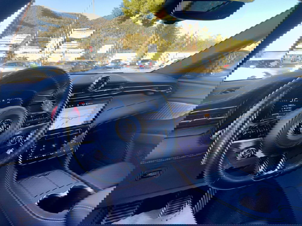 Maserati Grecale usata a Salerno (6)