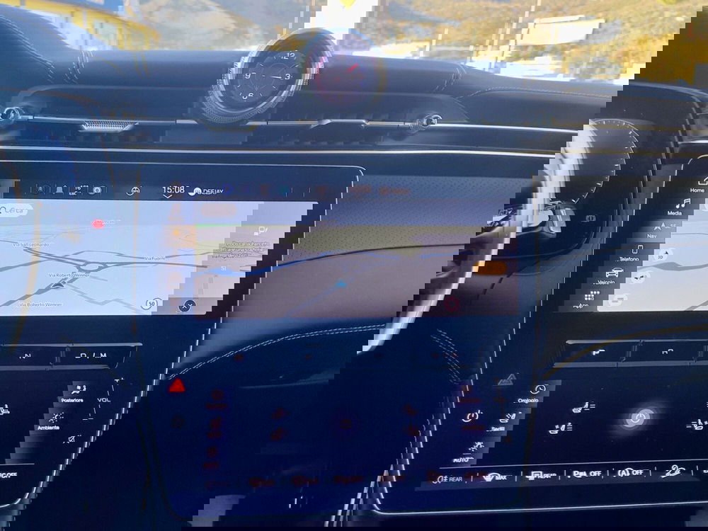 Maserati Grecale usata a Salerno (8)