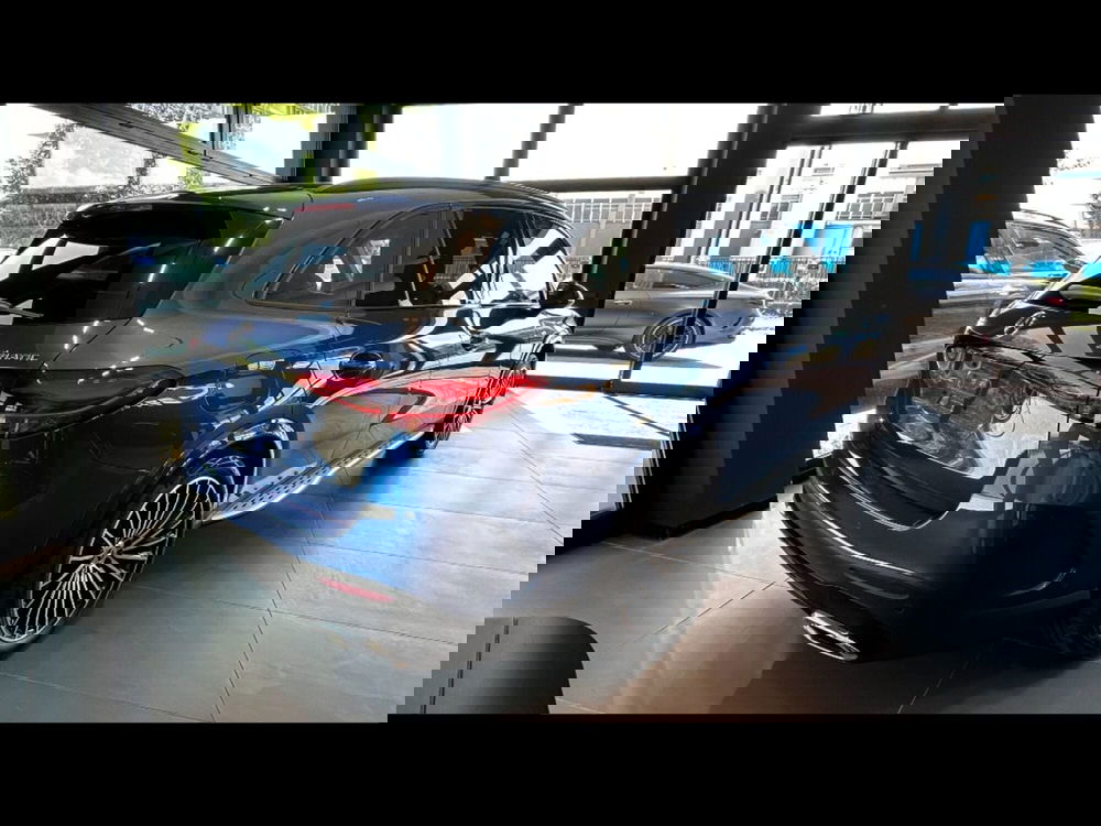 Mercedes-Benz GLC SUV nuova a Pisa (4)