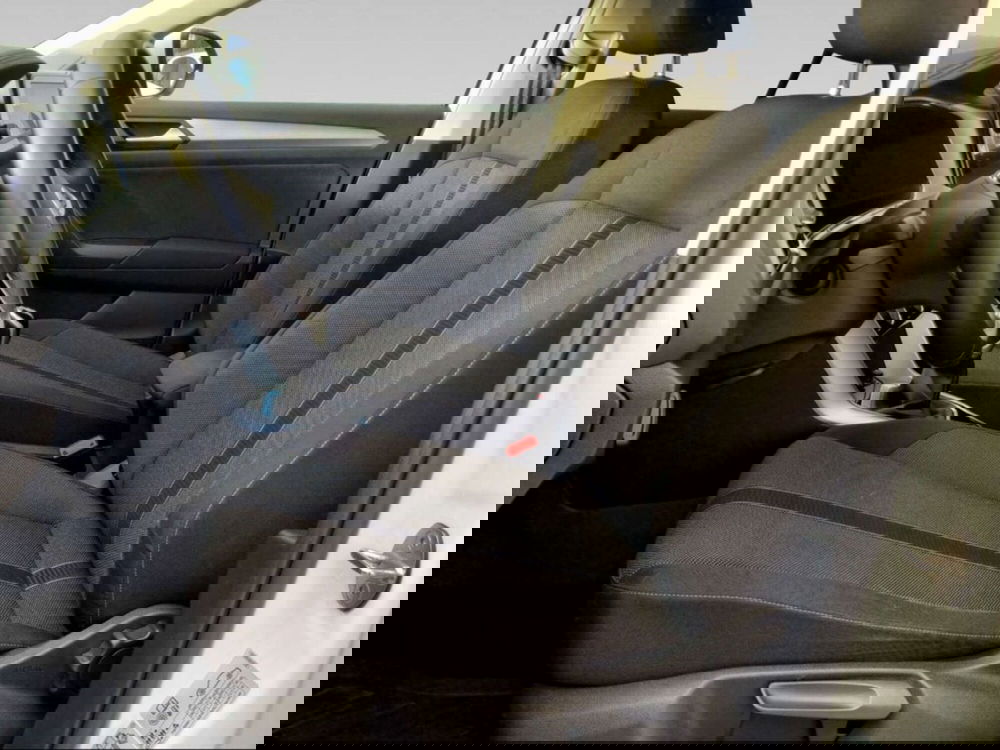 Volkswagen T-Roc usata a Livorno (10)