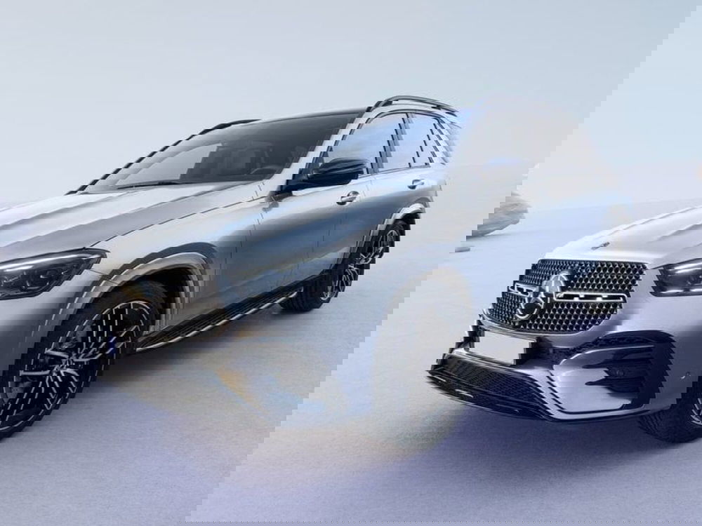 Mercedes-Benz GLE SUV nuova a Pisa (2)