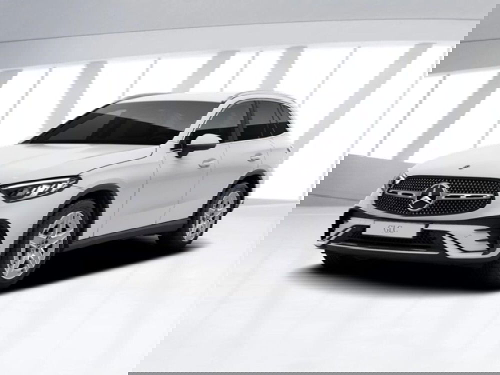 Mercedes-Benz GLC SUV nuova a Siena