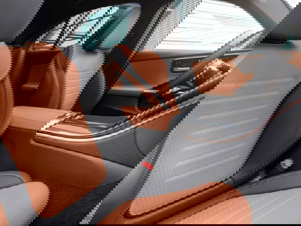 Mercedes-Benz Classe C nuova a Siena (3)