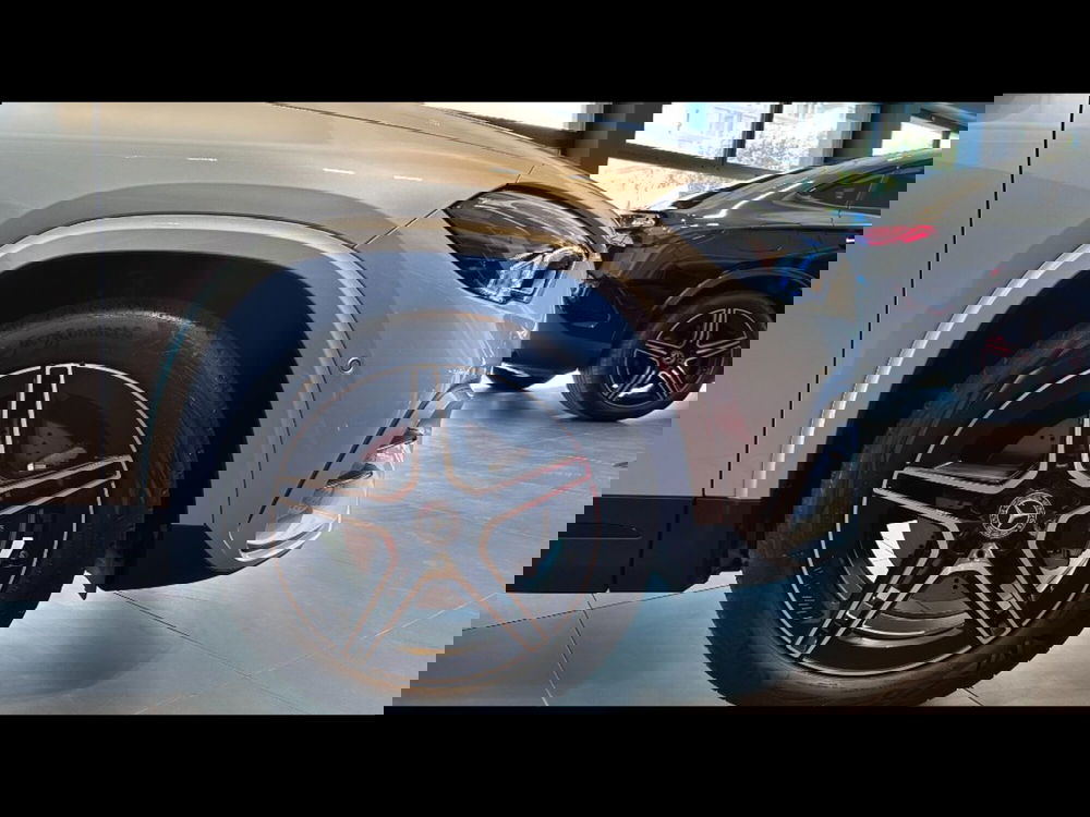 Mercedes-Benz GLA SUV nuova a Firenze (12)