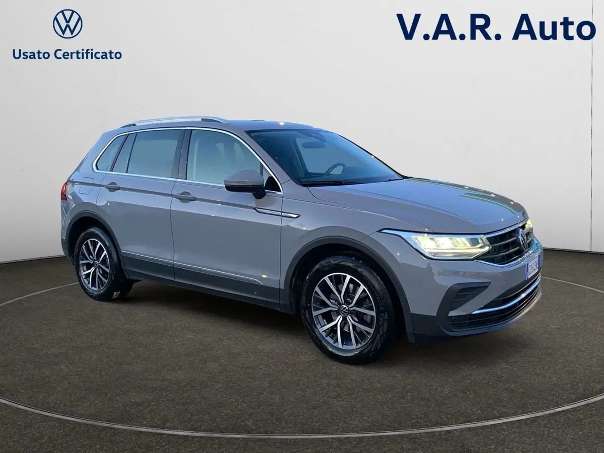 Volkswagen Tiguan usata a Bologna (7)