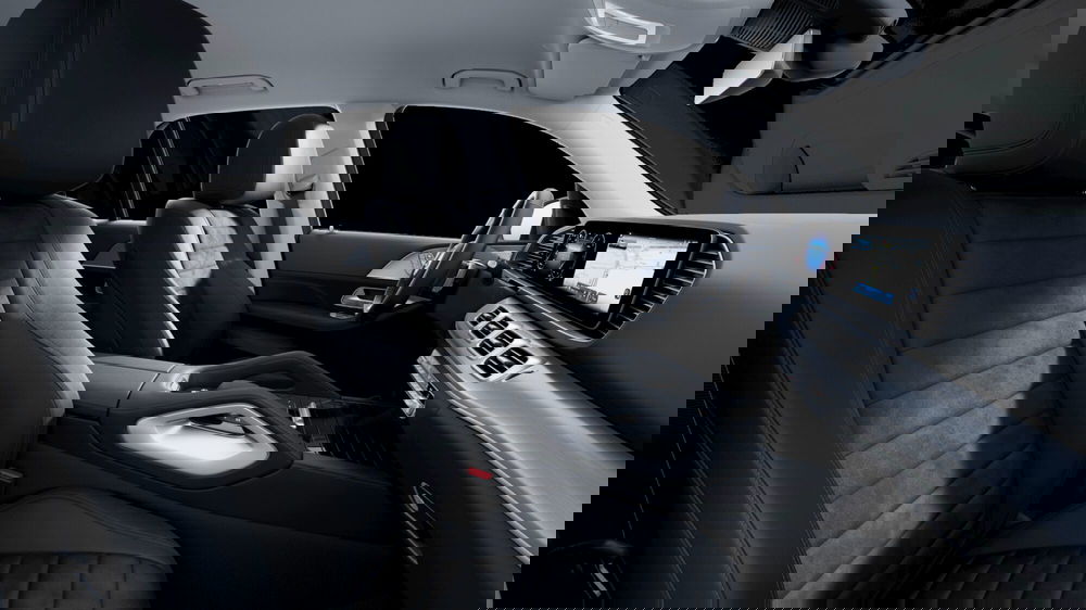 Mercedes-Benz GLE SUV nuova a Milano (7)