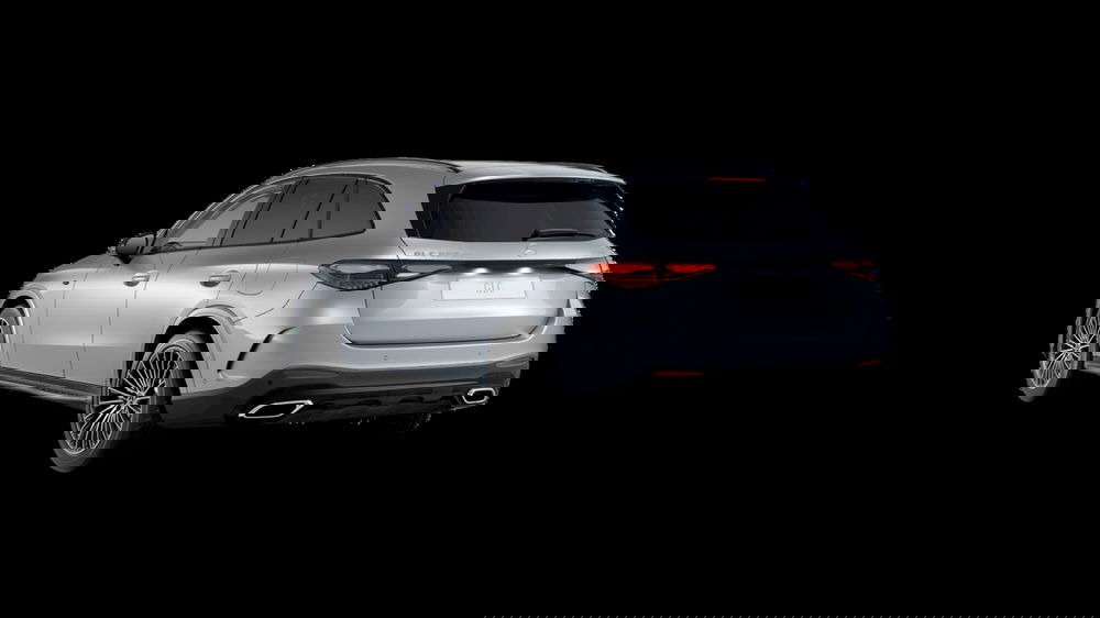 Mercedes-Benz GLC nuova a Milano (3)