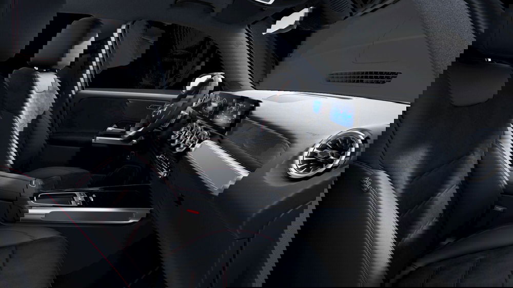 Mercedes-Benz GLB nuova a Milano (7)