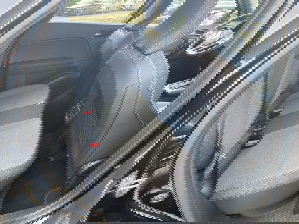 Renault Captur usata a Pescara (10)