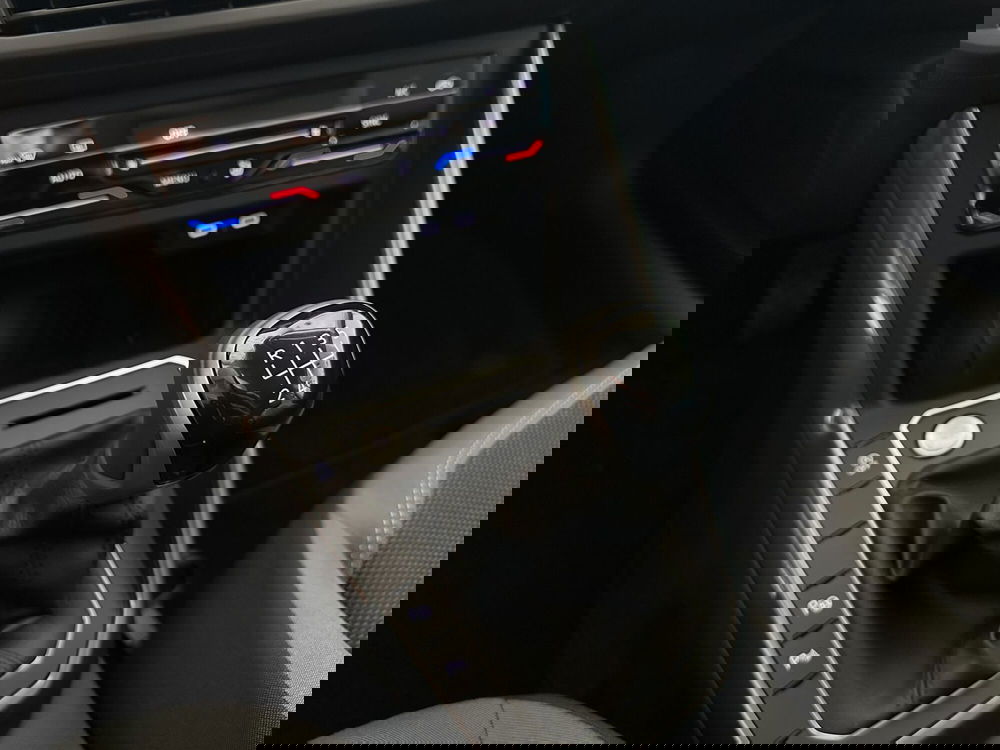 Volkswagen Polo nuova a Padova (11)