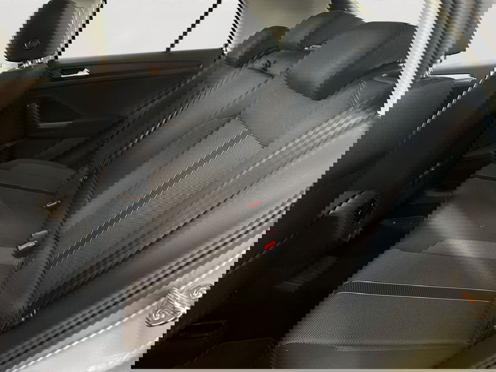 Volkswagen T-Roc usata a Padova (7)