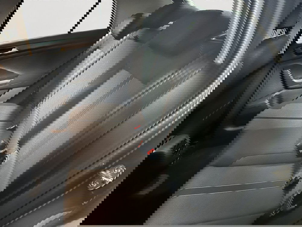 Volkswagen T-Roc usata a Padova (7)