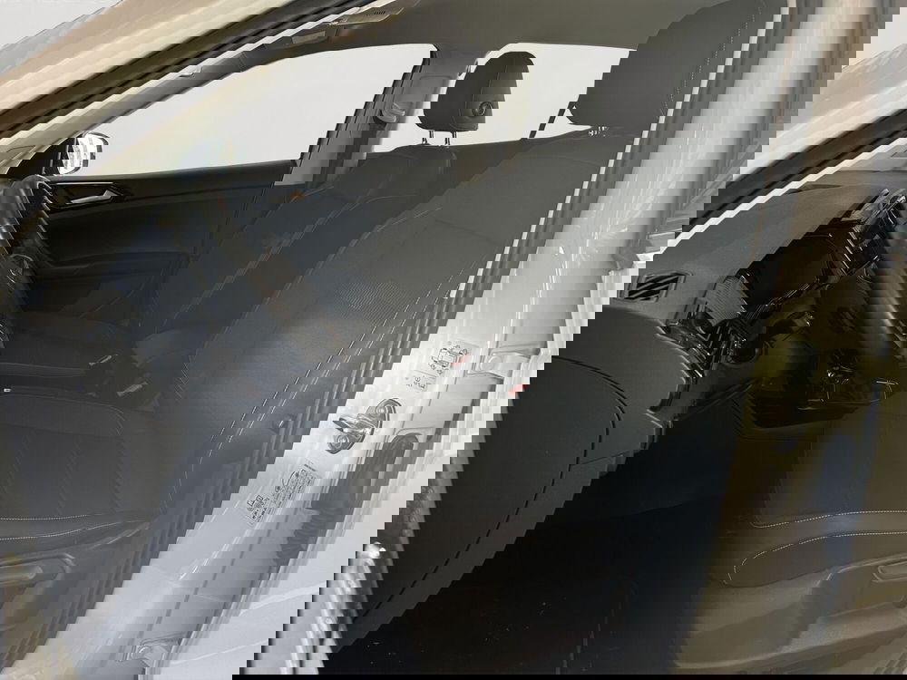 Volkswagen T-Cross usata a Padova (7)